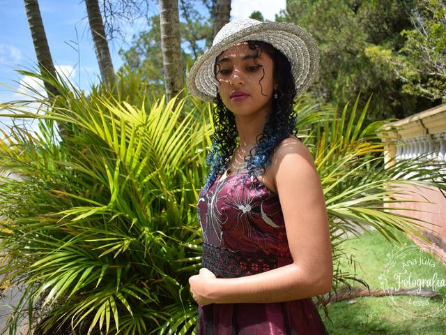 Ensaio Adolescente de Mariane 