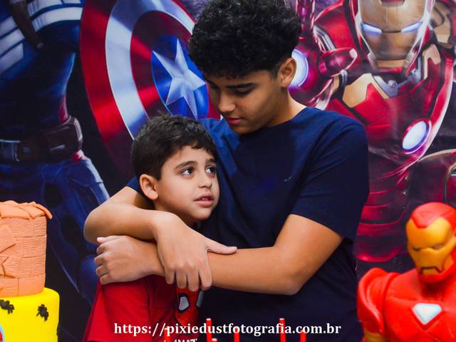 Festa Infantil de Fotografia Festa Infantil RJ | Aniversário dos Vingadores do Pedro e do Bernardo na Travessura Buffet| Recreio dos Bandeirantes