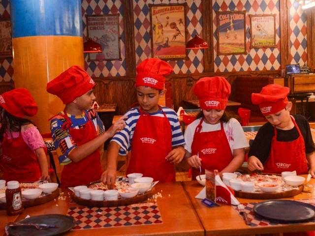 Infantil de Halloween no Circus Trattoria - Evento Infantil na Barra da Tijuca 