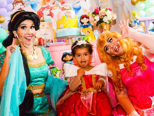 Festa Infantil de Festa em Casa - Princesas Jasmine e Bela Adormecida - Jacarepagua - Sophia Faz 3 Anos 