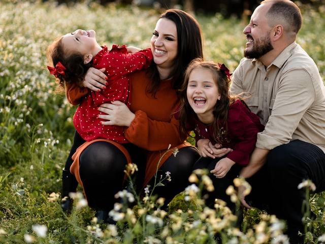 Famílias de Heladia, Maurício, Angelina e Helena
