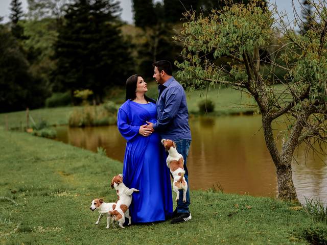 Gestantes de Linda espera por Benjamin