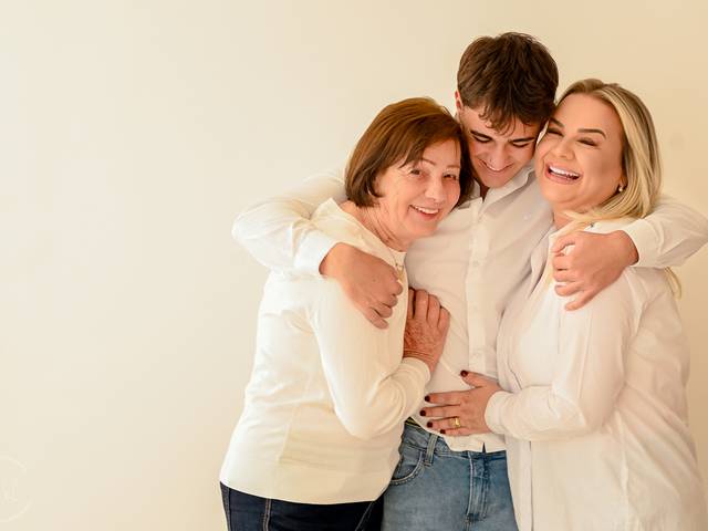 Famílias de Doralina, Fabiola e Fábio 