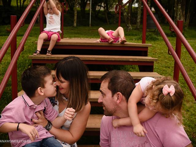 Famílias de Miguel, Ju, Peterson, Carolina, Helena e Isadora