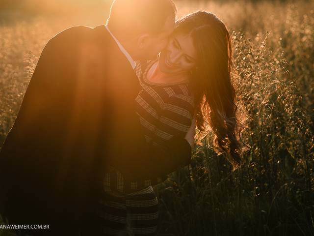 Gestantes de Linda espera por Antonio