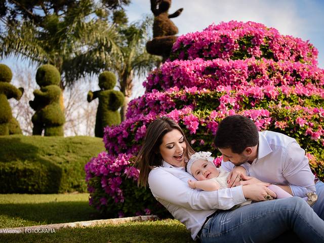 Famílias de Rosélia, Tiago e Antônia