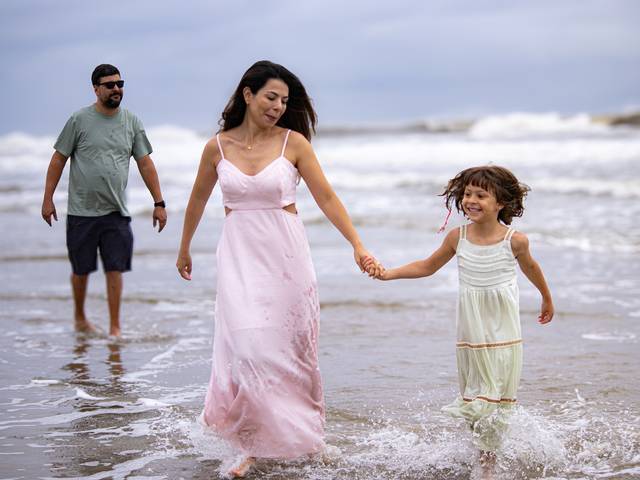 Ensaio de familia de FOTOS DAS FÉRIAS EM ITAPOÁ 2024  NELISSA E FAMILIA