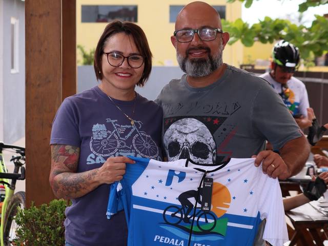 PEDAL MOUNTAIN BIKE de Pedal Entrega de Camisas