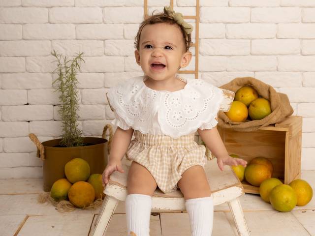 Infantil de Sessão de frutas da Alice- 9 meses