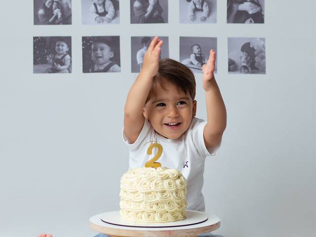 Smash The Cake de 2 anos de Rodrigo