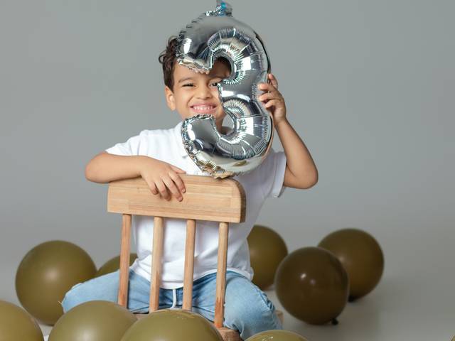 Smash The Cake de 3 anos de Ismael