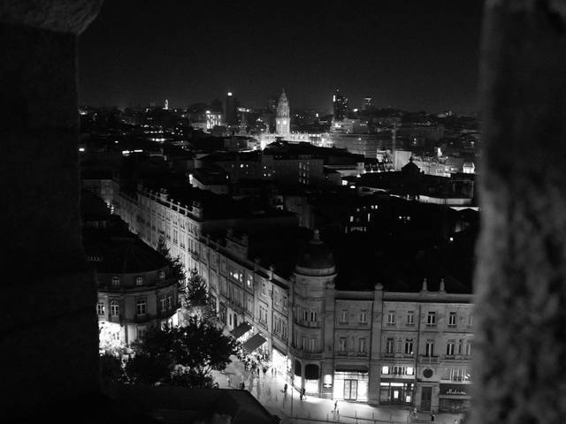 Fotografia Arquitetônica/Paisagem de Porto - Vista da Torre dos Clérigos