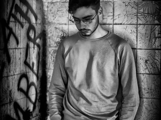 Retrato de Miguel - Dark Edit
