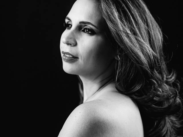 BOOK FEMININO  de Mireile