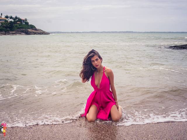 Ensaio Feminino de Ensaio para a Mercosul Model em Iriri