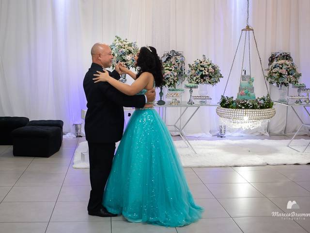 15 anos de 15 anos - Nicolle Kellen