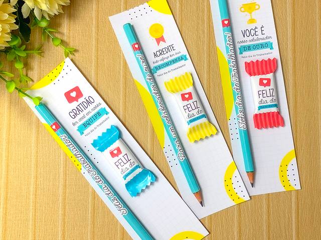 Dia do trabalhador de Card com lápis e balinha