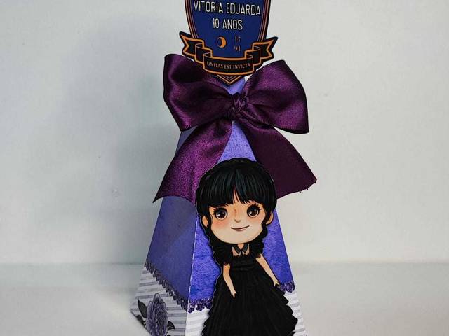 Lembrancinha de CAIXA PIRÂMIDE