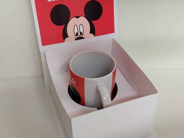 Canecas de CANECA DE PORCELANA COM CAIXINHA