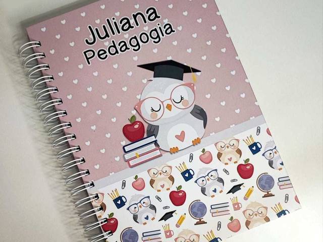 Escolar 2025 de CADERNO UNIVERSITÁRIO