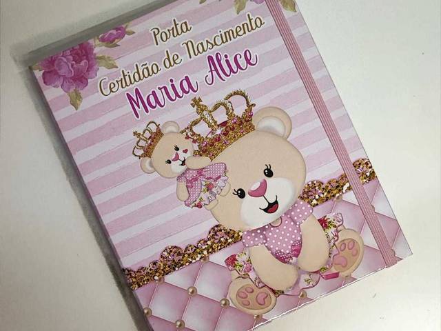Bebê de PORTA CERTIDÃO DE NASCIMENTO
