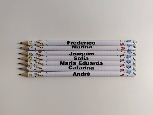 Escolar 2025 de LÁPIS PERSONALIZADO