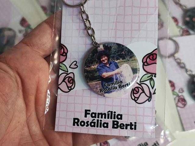 Lembrancinha de  Button chaveiro uma face  