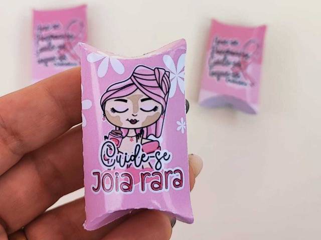 Outubro Rosa 2025 de CAIXA ALMOFADA PARA BALINHA