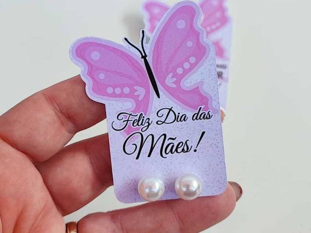 Dia das Mães 2025 de CARD COM BRINCO PERÓLA