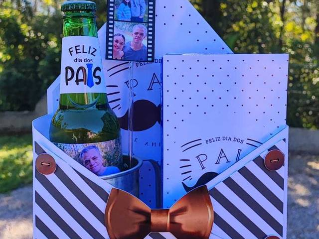 Dia dos Pais 2025 de CAIXA COM CANECA DE ALUMÍNIO, CERVEJA, CAIXA DE BOMBOM E FOTO