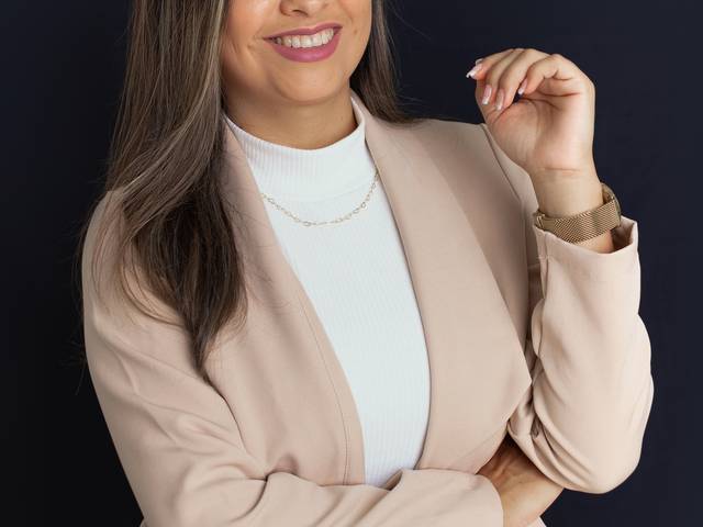 Corporativo de Daniella Lubachenski