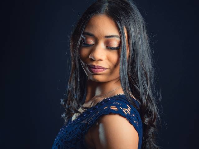 Retratos de www.marcomoscarelli.com.br/retrato-ensaio-coprorativo-pelotas-Stefanie-Mota