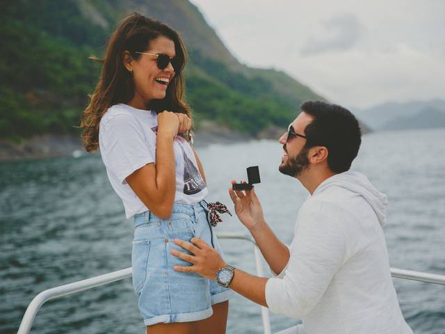 Casais de Pedido de Casamento em passeio barco na Baía de Guanabara, Rio de Janeiro  | Matheus e Amanda