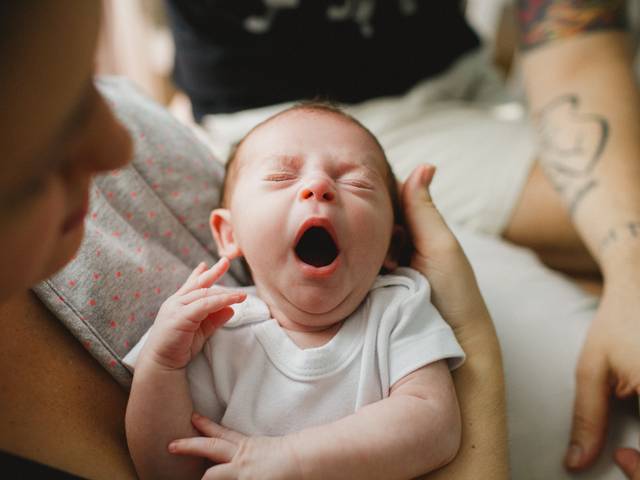 Famílias, Bebês e Crianças de Natural Newborn | Ensaio Fotográfico de Bebês no RJ Cotidiano-Poesia | Isabela