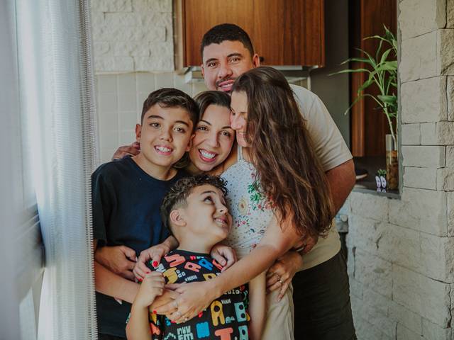 Famílias, Bebês e Crianças de Sessão Fotográfica Afetiva Dia das Mães no Rio de Janeiro | Fotografia de Família Cotidiano-Poesia | Nati, Ricardo, Cadu e Chico