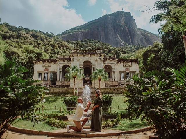 Casais de Fotografia de Pedido de Casamento no Parque Lage - Rio de Janeiro - RJ | Nigel e Lorena