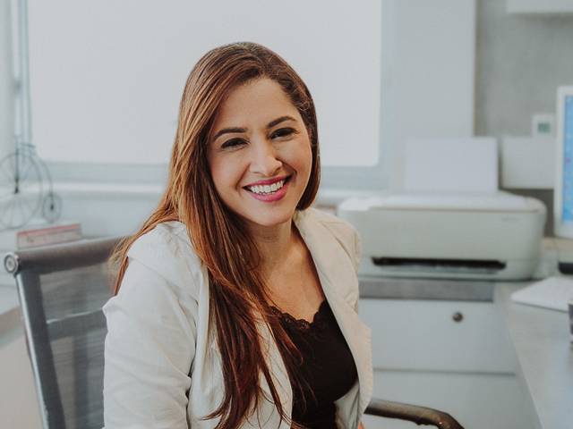 Corporativo de Ensaio de Marca Ambientado | Fernanda Labre, Médica e Palestrante - Rio de Janeiro
