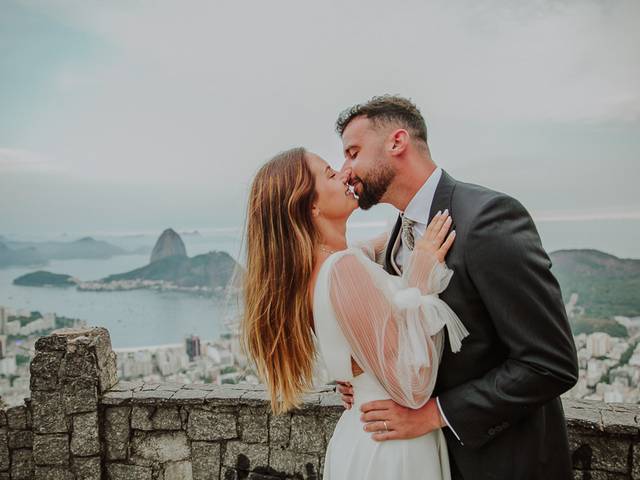 Casais de Ensaio de Casal Pos Wedding no Mirante Dona Marta - Rio de Janeiro - RJ | João e Rita