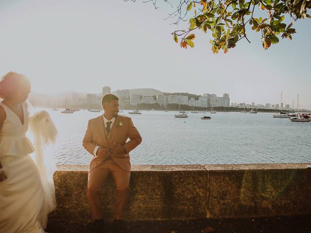 Casais de Ensaio de Casal Pos Wedding na Mureta da Urca - Rio de Janeiro - RJ | Fernanda e Wallace