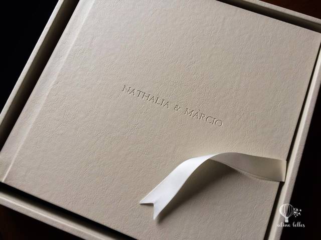 Álbum Impresso de Álbum Fotográfico de Casamento Impresso | Capa de Courino | Nathalia e Marcio 