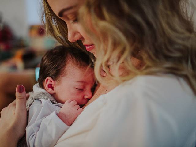 Famílias, Bebês e Crianças de Natural Newborn | Ensaio Fotográfico de Bebês no RJ Cotidiano-Poesia | Lari, Roberto, Bernardo e Matteo