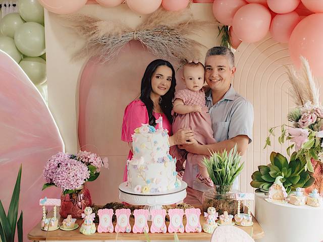 Aniversários Infantis de Rebeca - 1 Ano