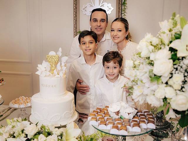 Batismos & Comunhões de Comunhão  - Henrique