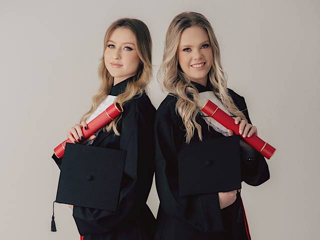 Ensaio Profissional de Julia + Bianca