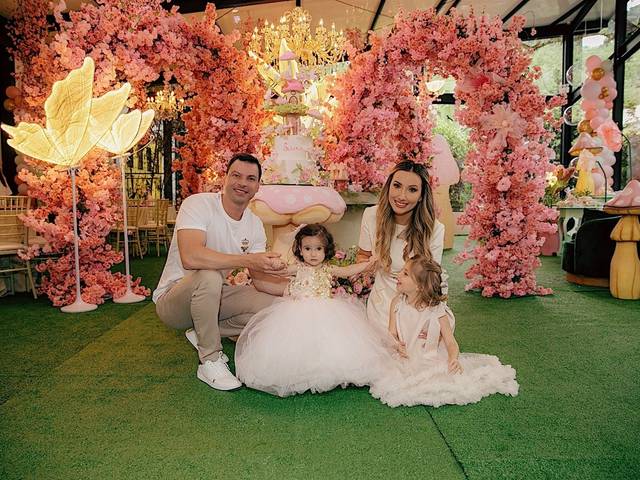 Aniversários Infantis de Serena - 1 Ano