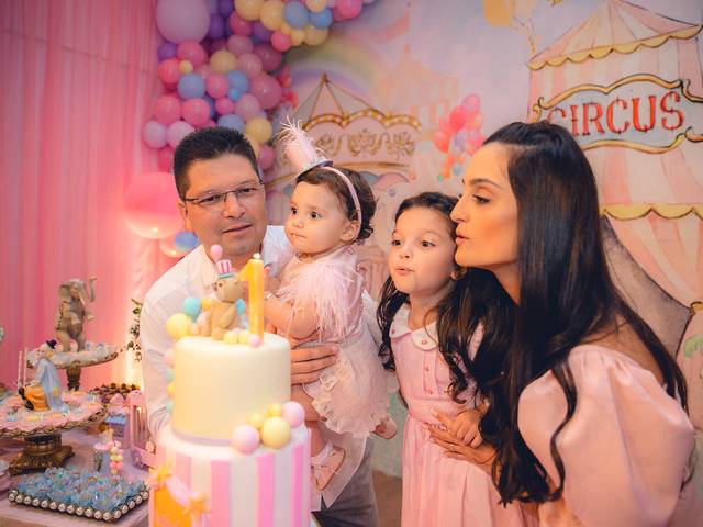 Aniversários Infantis de Isabela - 1 Ano