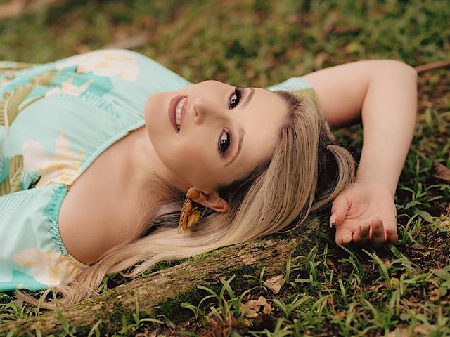 Ensaio Individual de Jhuliet Silva