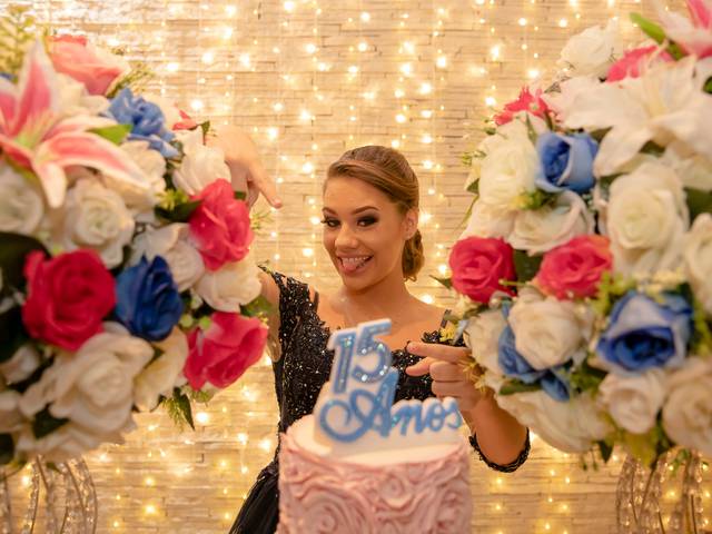 Fotografia Debutantes de FOTOGRAFIA FESTA 15 ANOS ANA BEATRIZ