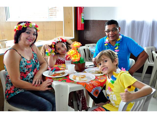 Aniversários e Festas de Baile do Havaí