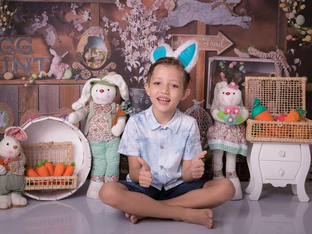 Ensaio de Bebês e Crianças de Ensaio de Páscoa do Pedro 